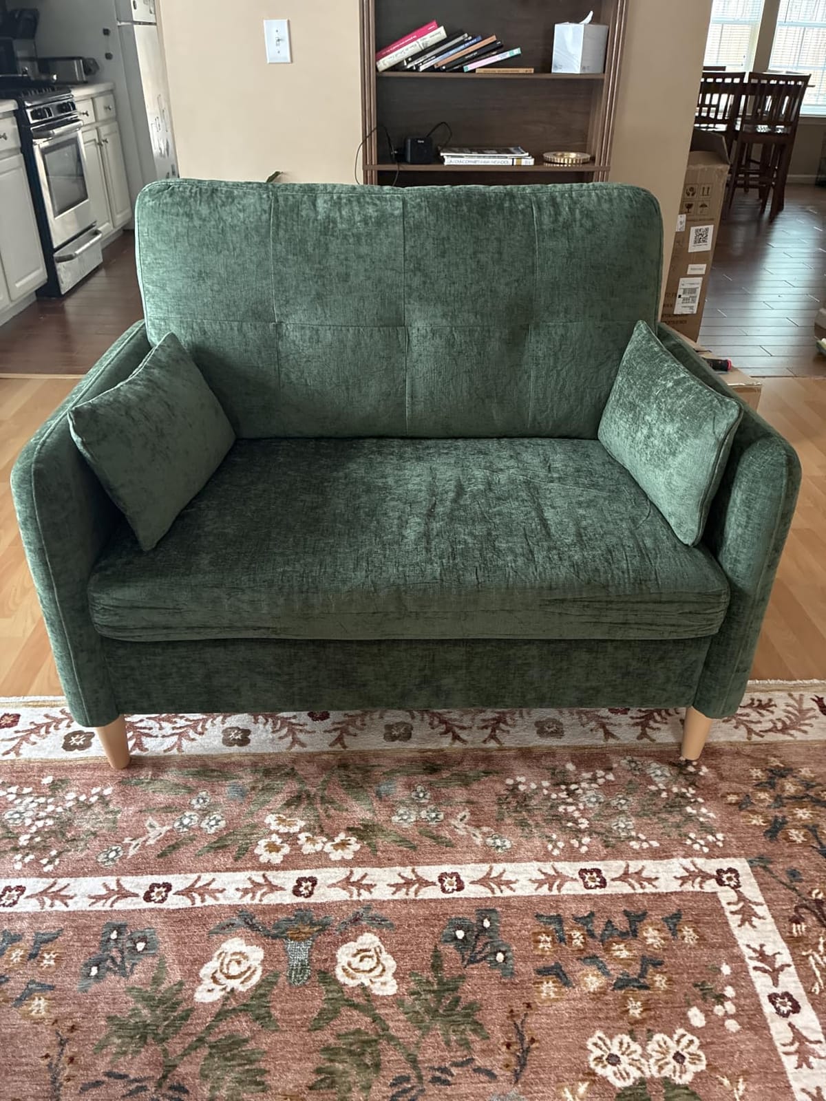 Hanherry Loveseat Sofa, 47” Small Couch for Living Room, Comfy Chenille Fabric Love Seat for Bedroom with Throw Pillow,Removable Cushion Cover,Couches for Small Space,Apartment,Dorm customer photo 1
