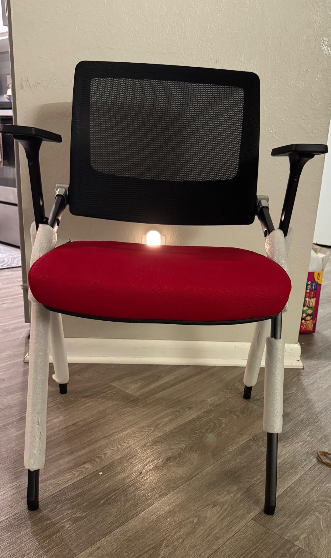4 Pack Foldable Office Chairs with Wheels, Mesh Back, Arms and Portable - Folding Office Chairs for Conference Room Chair, Office Guest & Reception & Meeting Chair - (Black) 300 lbs. customer photo 1