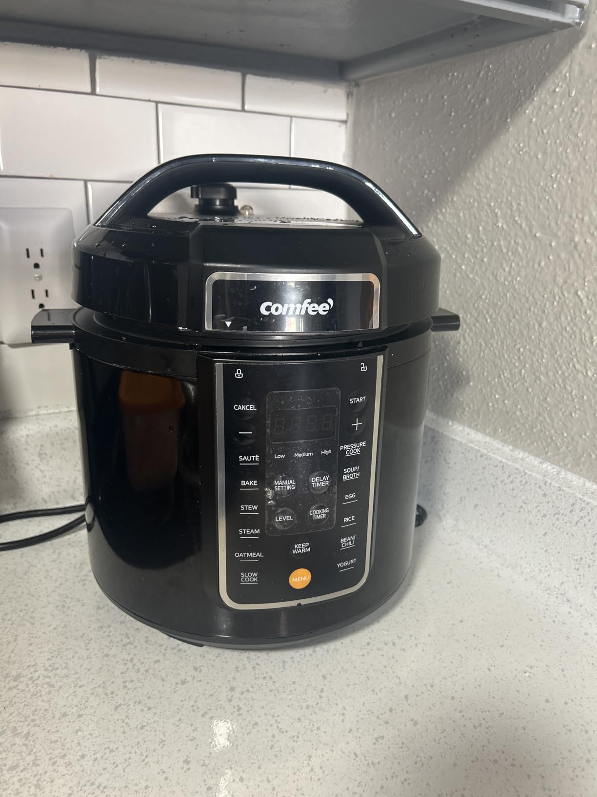 COMFEE’ 16-in-1 Electric Pressure Cooker with Non-Stick Pot for Yogurt, Rice, Slow Cooking, Steaming, and More, 8 Quarts customer photo 1