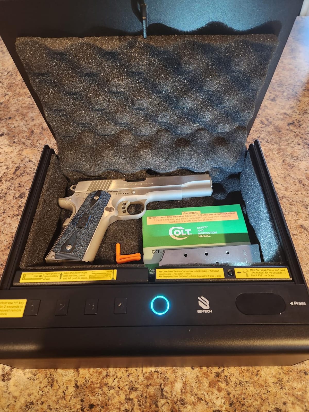 BE-TECH Biometric Gun Safe, App Control 4-Way Access Pistol Lock Box customer photo 1