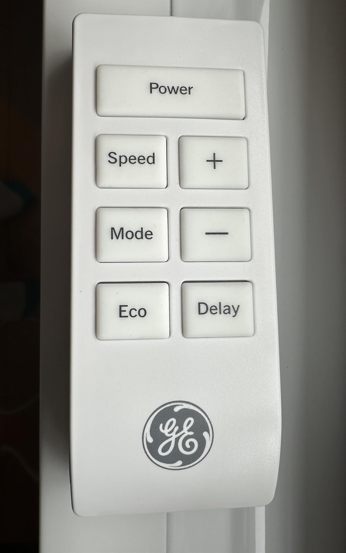 GE 8,000 BTU Smart Window Air Conditioner, Quiet & Energy Efficient Bedroom AC, 350 Sq Ft, Wi‑Fi, Alexa/Google, EZ Install Kit, White customer photo 2