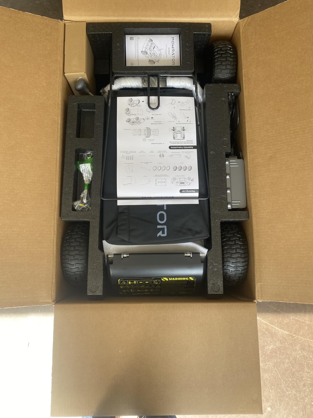 Mowrator S1 4WD 12Ah Remote Control Lawn Mower, 21-Inch, 37° Slope customer photo 2