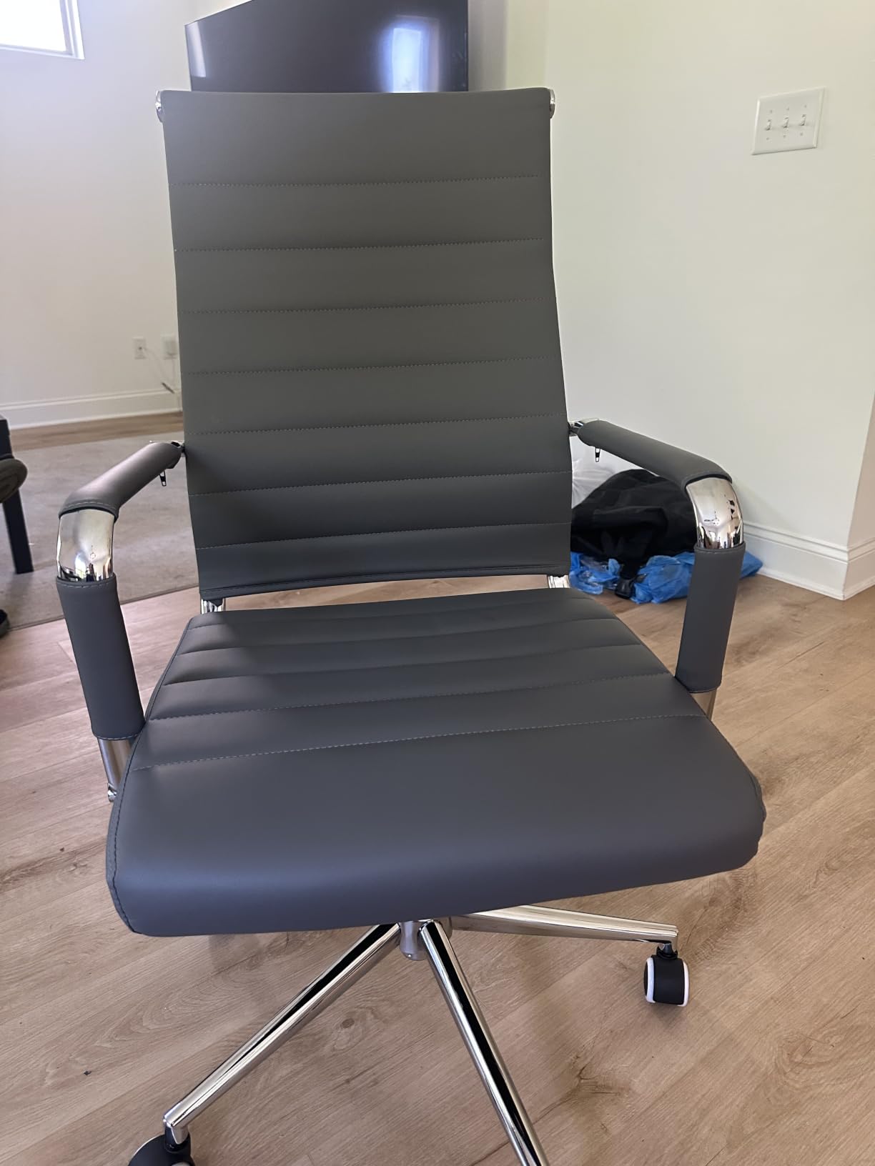 Office Desk Chair Leather, Conference Room Chairs with Wheels, Executive Modern High Back Ergonomic Swivel Rolling Ribbed Computer Chair customer photo 1