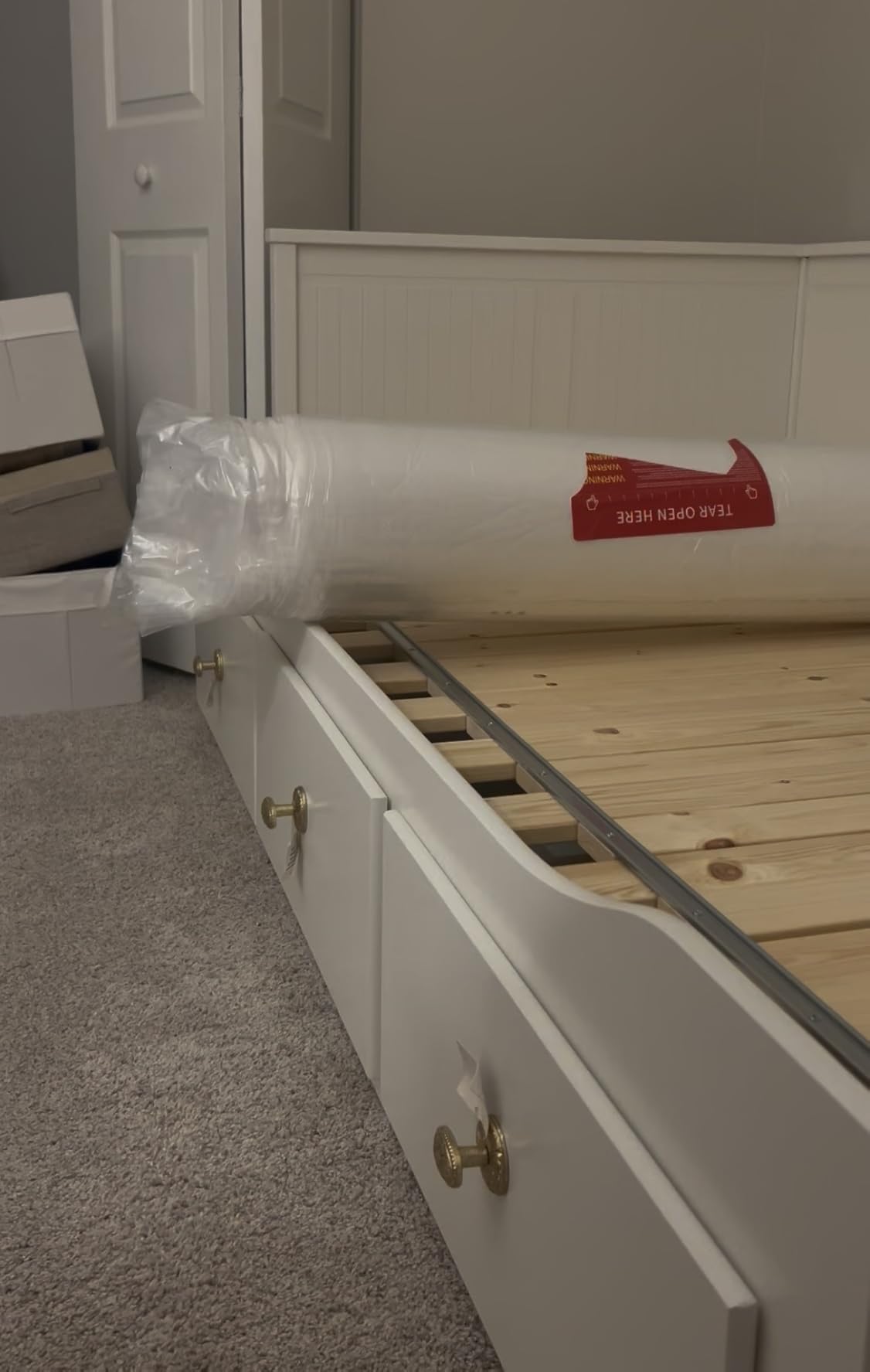 Novilla 12 Inch Full Size Mattress in a Box, Gel Memory Foam Mattress customer photo 1
