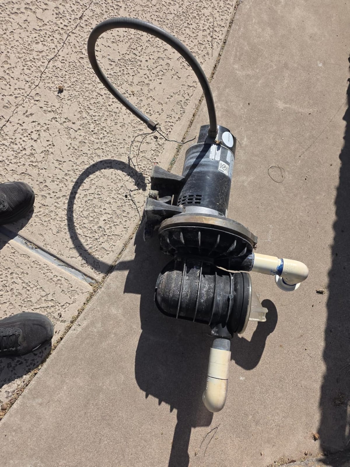 Variable Speed Pool Pump Inground, 2.5HP, 10567GPH High Flow Energy Efficient Pool Pump for Above Ground Pool, Programmable Timer, Rain Cover, 220V, Large Filter Basket customer photo 2