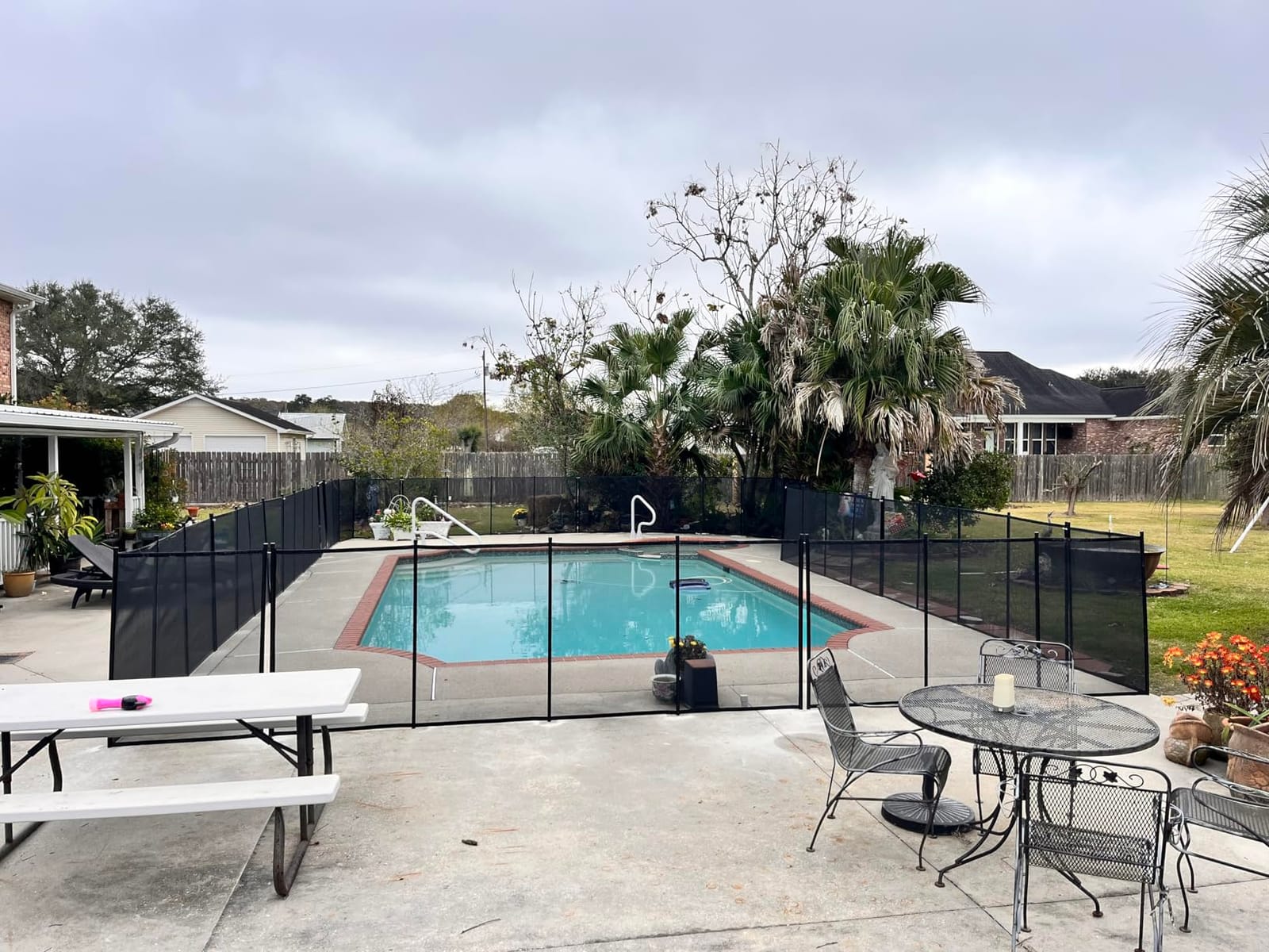 VINGLI Pool Fence Gate,Swimming Pool Safety Fencing - 4Ft x 2.5Ft customer photo 1