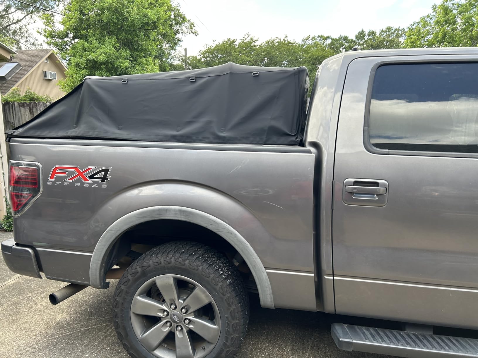 JOYTUTUS Foldable Truck Bed Soft Topper Compatible with F150 2015-2026 with 5.5ft Bed, Camper Shell Truck Top customer photo 2