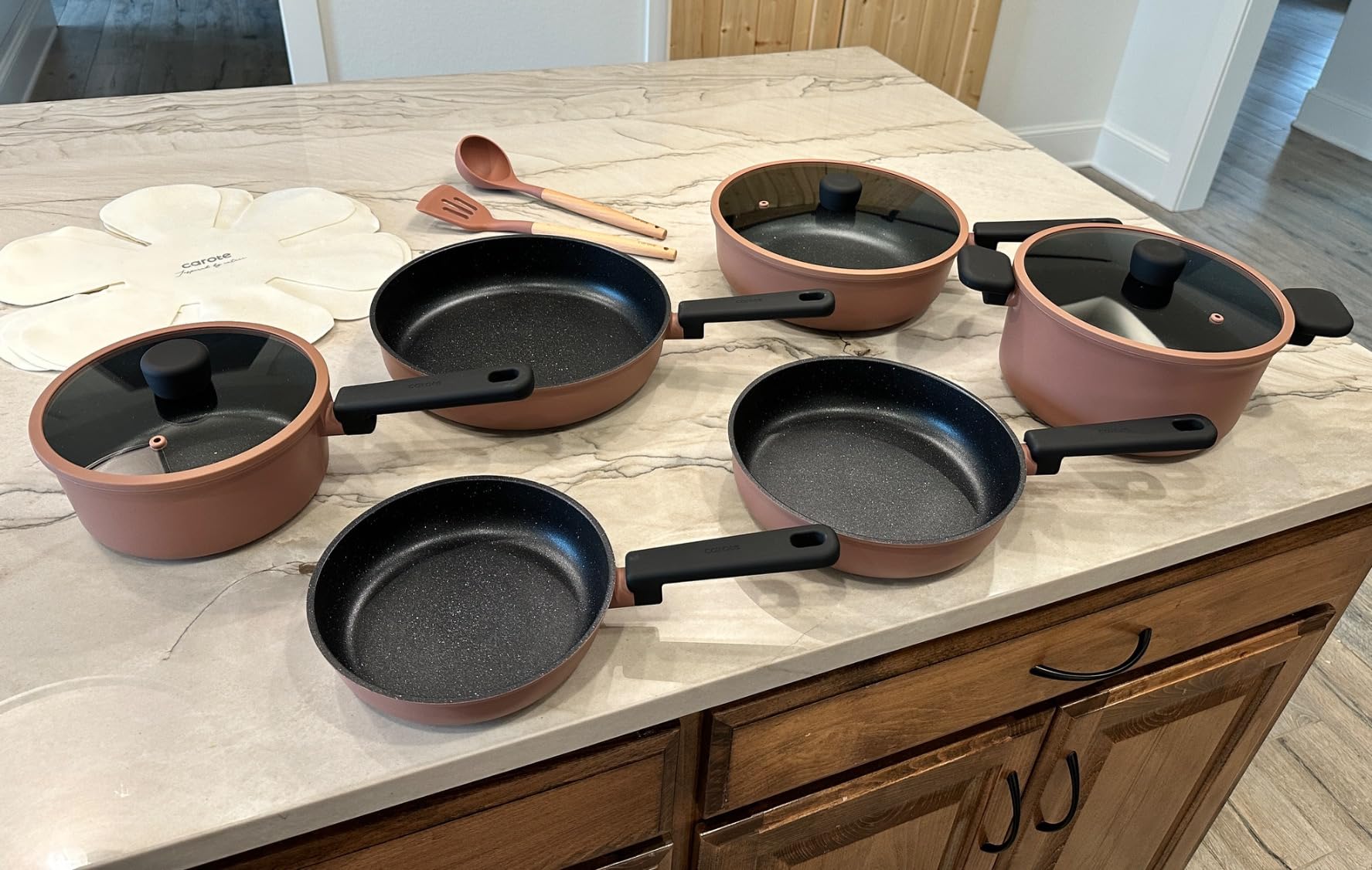 CAROTE 19pcs Tri-Ply Stainless Steel Cookware Set with Detachable Handle customer photo 2