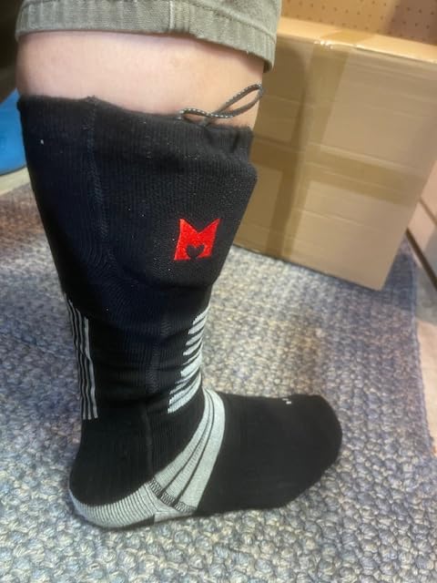 Heated Socks, 5V 6000mAh Rechargeable Heated Socks for Men Women, Electric Heated Socks with 4 Heating Levels for Outdoors Working Skating Skiing Hunting Hiking Cycling customer photo 2