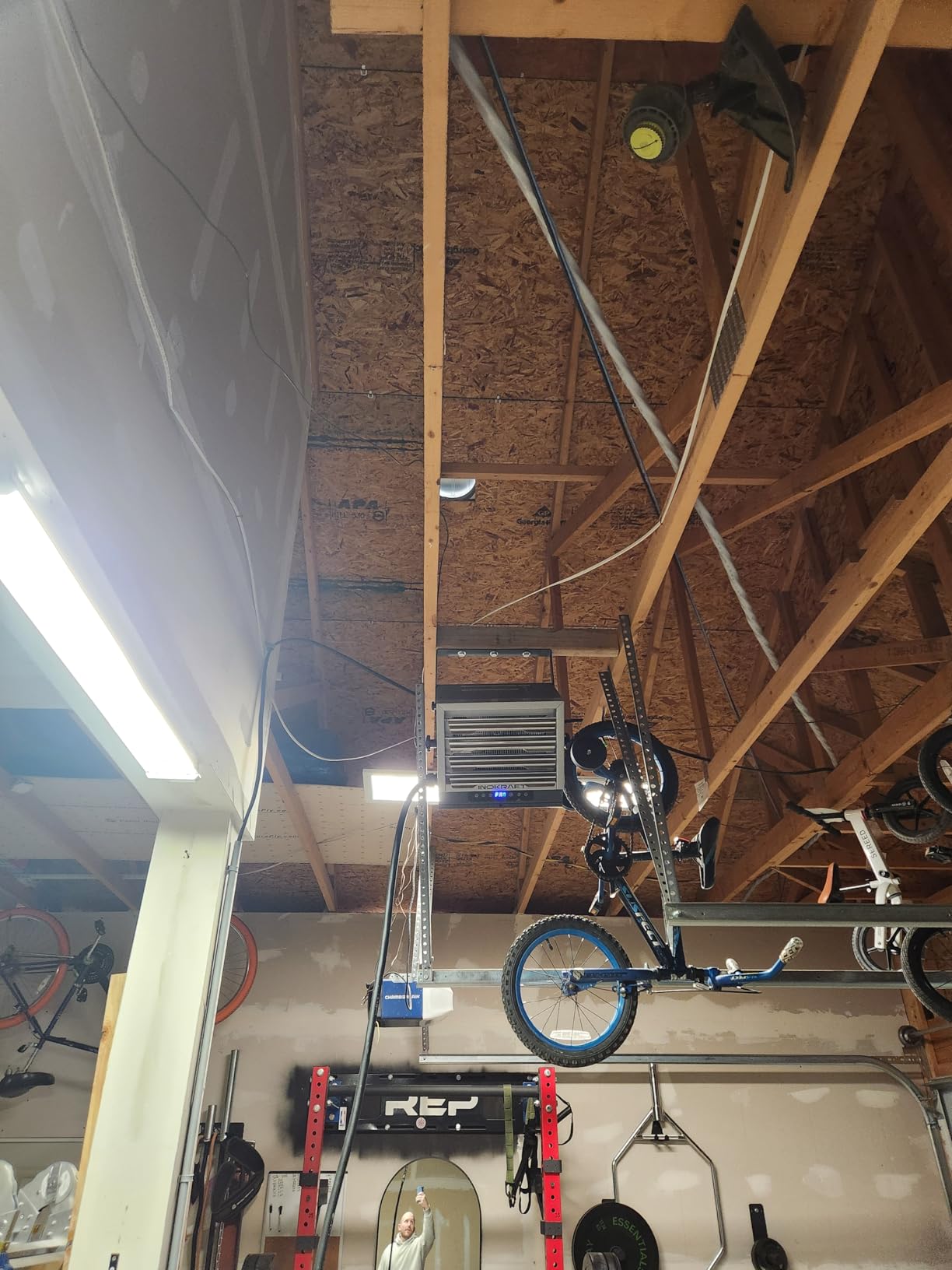 InoKraft 7500W Electric Garage Heater, 240V with NEMA 14-50P Plug customer photo 1