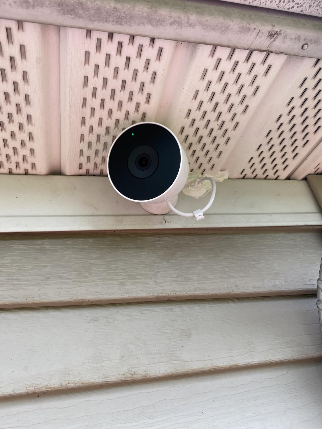 Google Nest Cam Outdoor (Wired, 2nd Gen) - Security Camera - 2025 - Snow customer photo 2