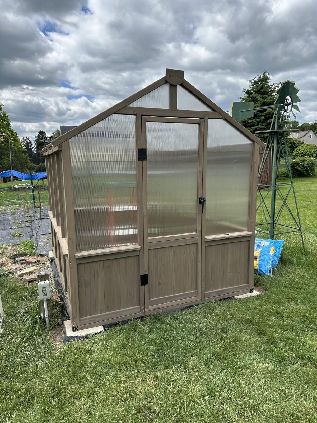 Yardenaler 6x10 FT Green House for Outdoor, Thicken Polycarbonate Panel Wooden Walk-in Greenhouse Kit with Lockable Door and Adjustable Roof Vent, Backyard Garden, White customer photo 1