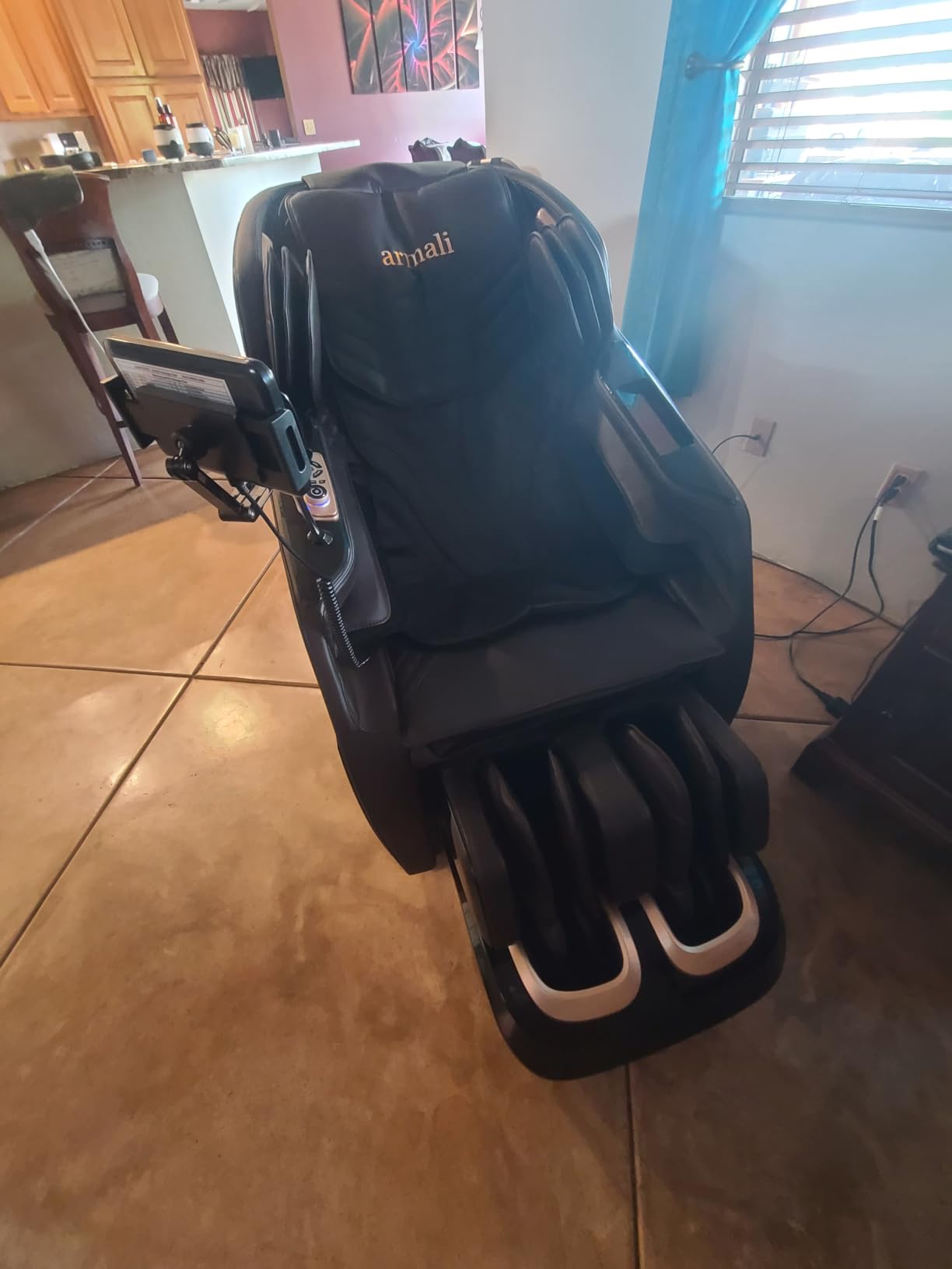 4D Massage Chairs Full Body,Zero Gravity SL-Track Shiatsu Massage Chair Recliner,Core Heating,20 Massage Techniques,Deep Yoga Stretch,Foot Rollers, Ai Voice,Touch Screen,Wireless Charging customer photo 2