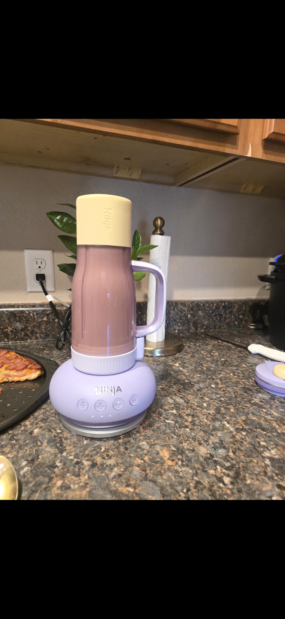 Ninja BlendBOSS Personal Blender, 26oz Tumbler, 1200PW, Stone Mint, DB351ST customer photo 2