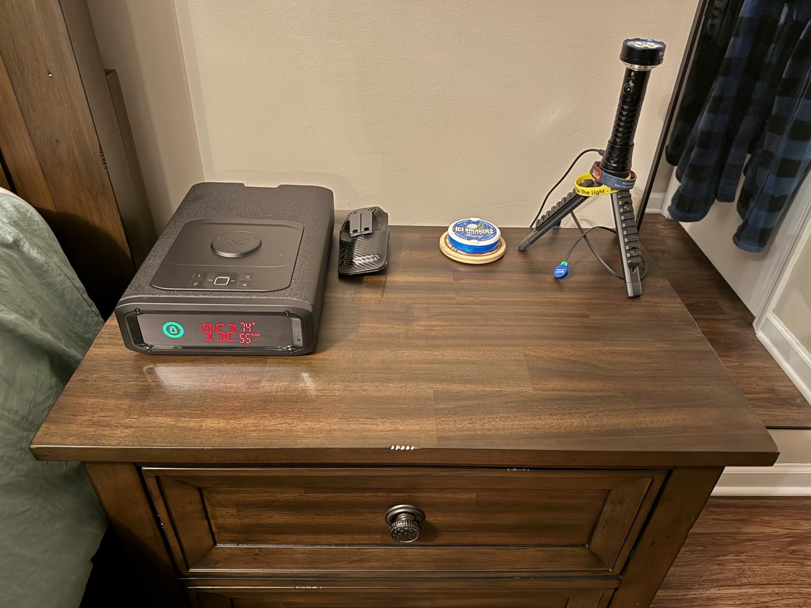 VAULTEK Smart Station™ Biometric Smart Safe with Built-in Wireless Phone Charger + Auto Open Drawer + WiFi Safe Management (WiFi + Biometric) (Black) customer photo 1