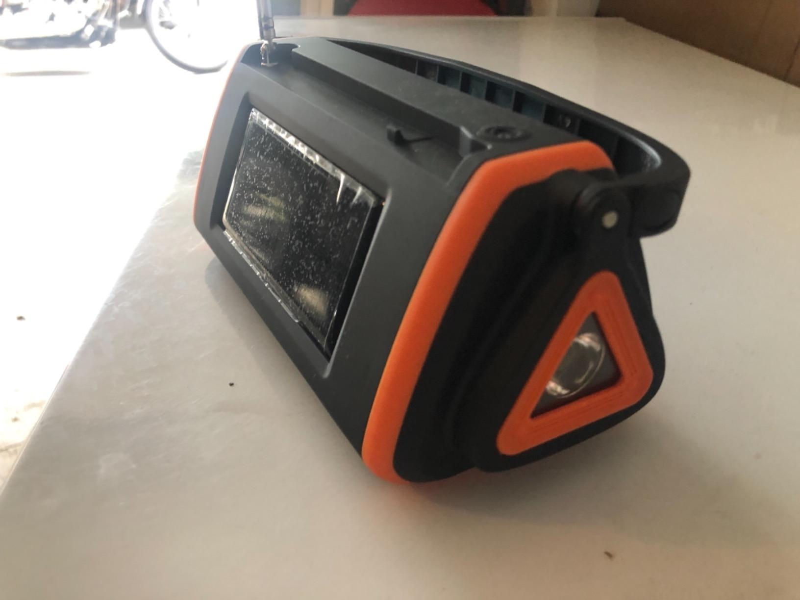 RunningSnail NOAA Weather Radio with 80+Emergency Alerts, 23 S.A.M.E Localized Programming County Codes, Battery Backup, Alarm, Selectable Alert Tone (with External Antenna & External Warning Light) customer photo 2