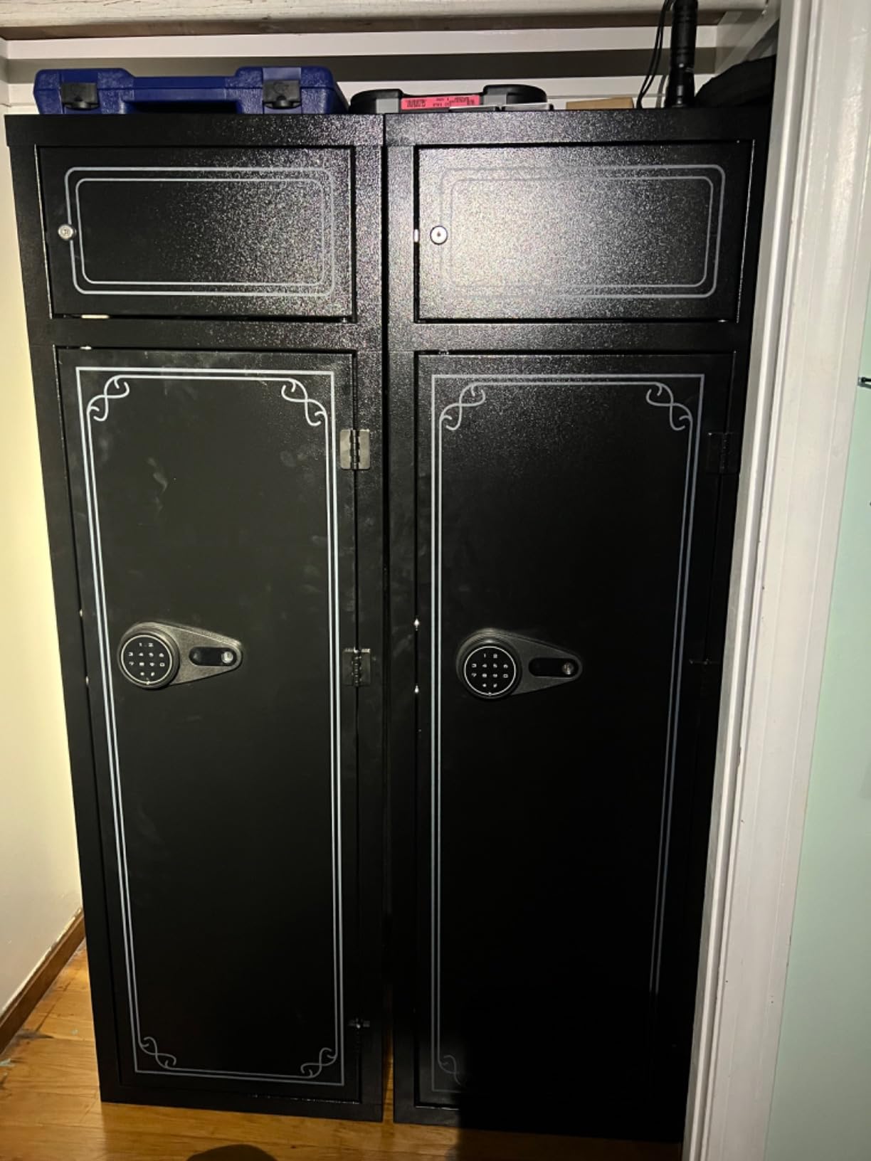 KAER 2-4 Gun Safe for Rifle and Pistols Electronic Gun Security Cabinet Quick Access Rifle Security Safes Gun Cabinet for Shotguns with Built-in Removable Storage Shelf 2026 customer photo 2
