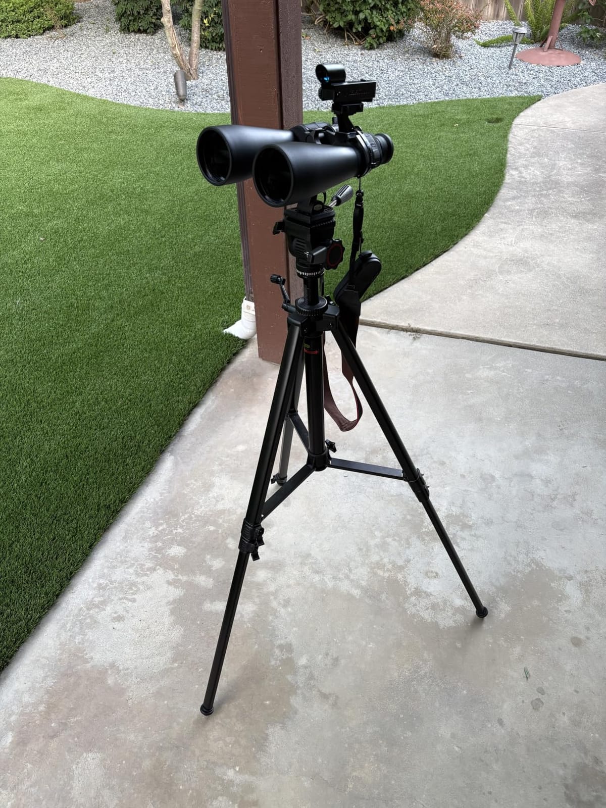 Sogries 25x100 Astronomy Binoculars for Stargazing High Powered Long Range customer photo 2