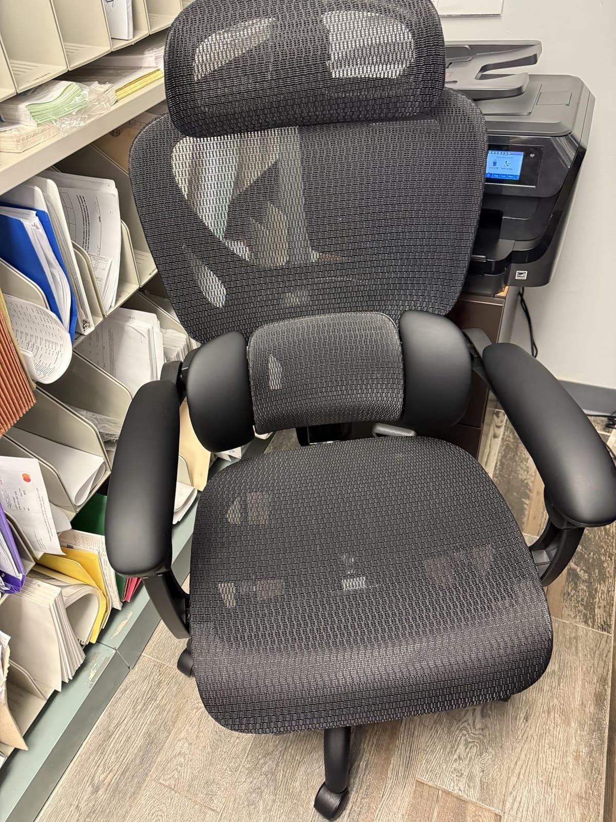 MALOL Ergonomic Mesh Office Chair with Footrest, Executive High Back Computer Desk Chair with 3D Adjustable Headrest & 5-Level Lumbar Support, Reclining Tilt Lock, 3D Arms, 300LBS Capacity, Black customer photo 1