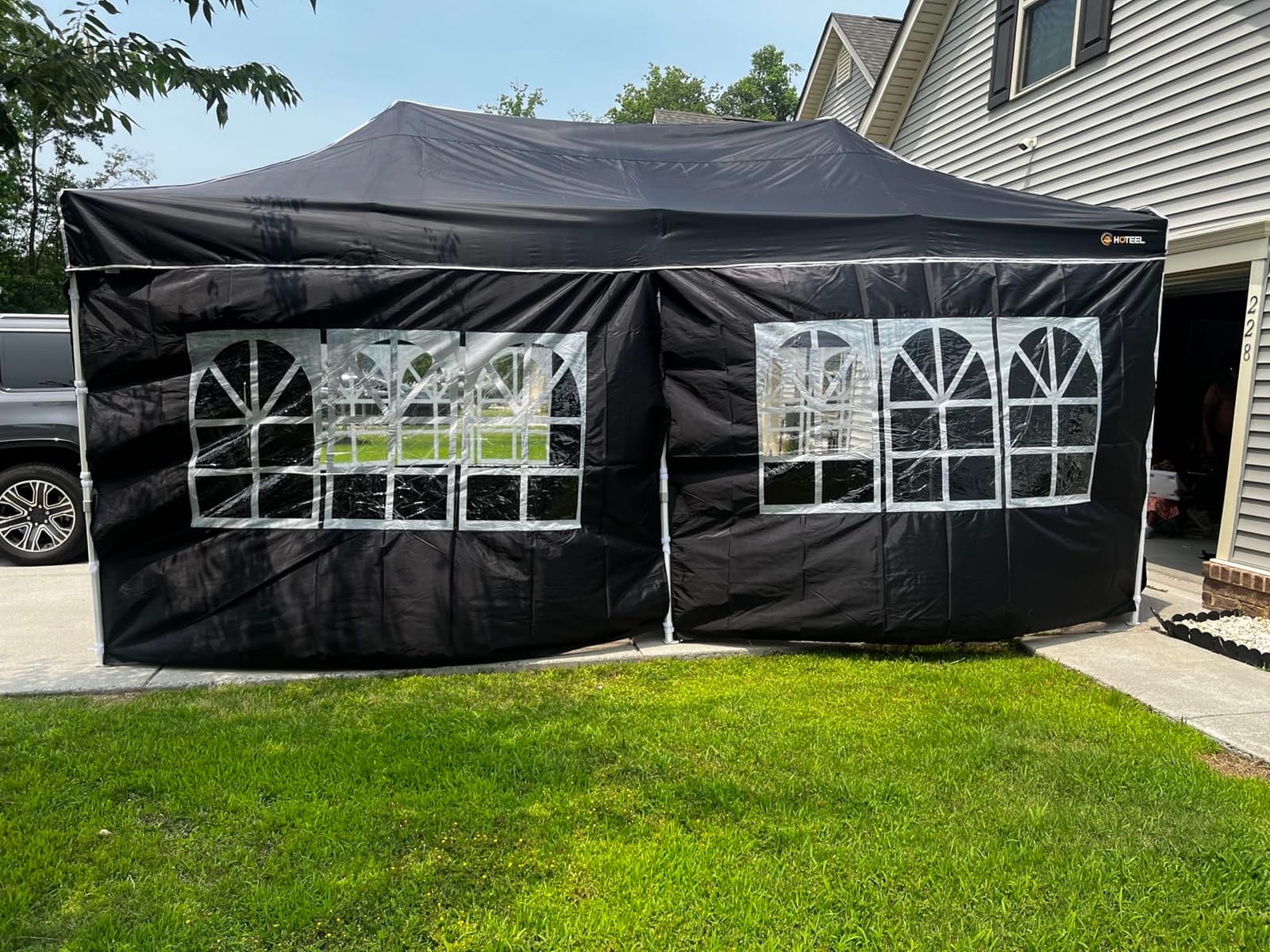 Hoteel 10x10 Pop Up Canopy Tent, Heavy Duty with Durable Frame, 4 Sidewalls customer photo 1