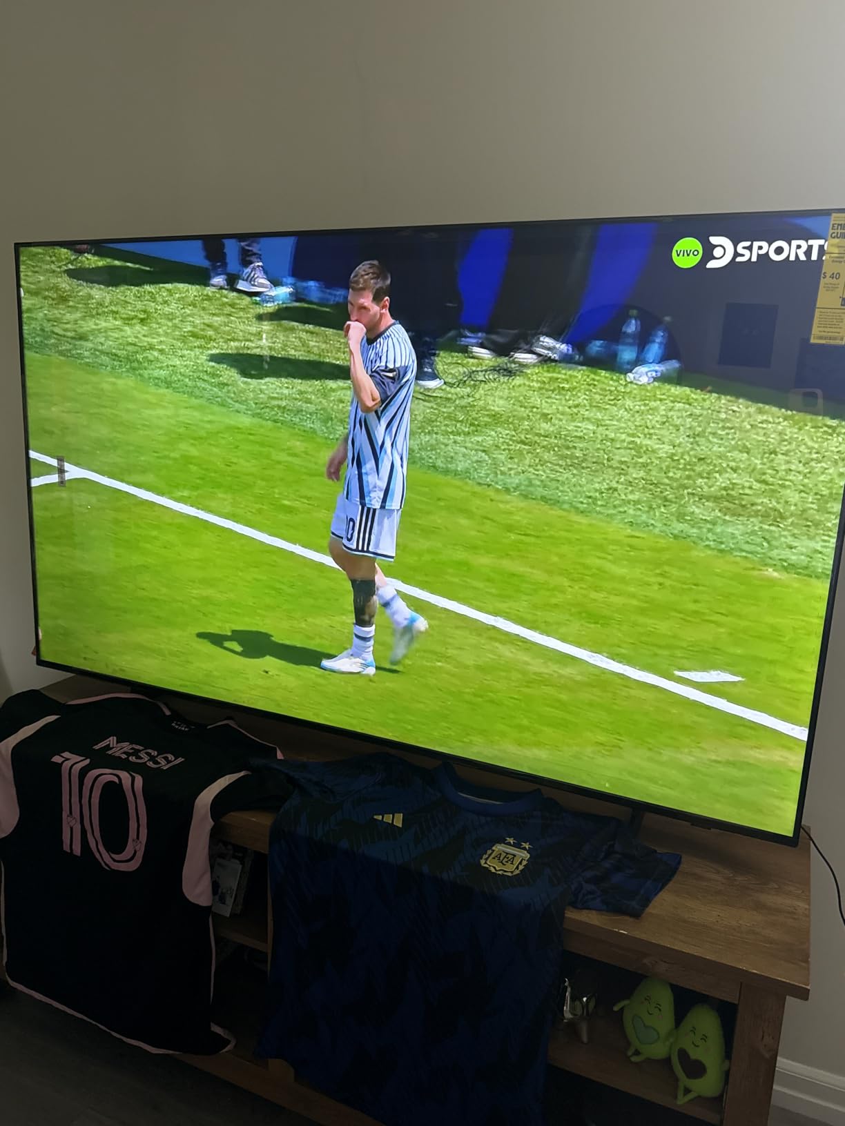Samsung 75-Inch Class U8000H Series Crystal UHD, 4K, Smart TV, 2026 Model customer photo 1