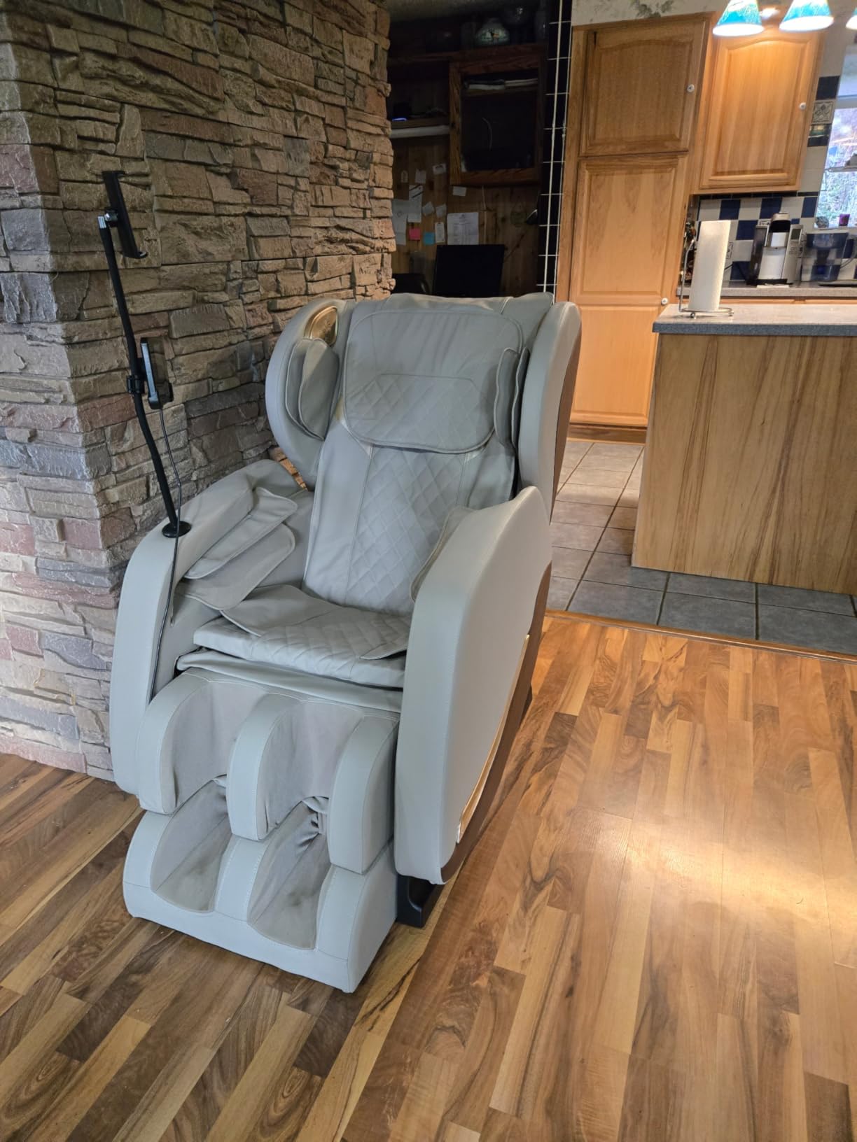 Massage Chair Full Body, 14 Fixed Rollers, Zero Gravity Recliner customer photo 2