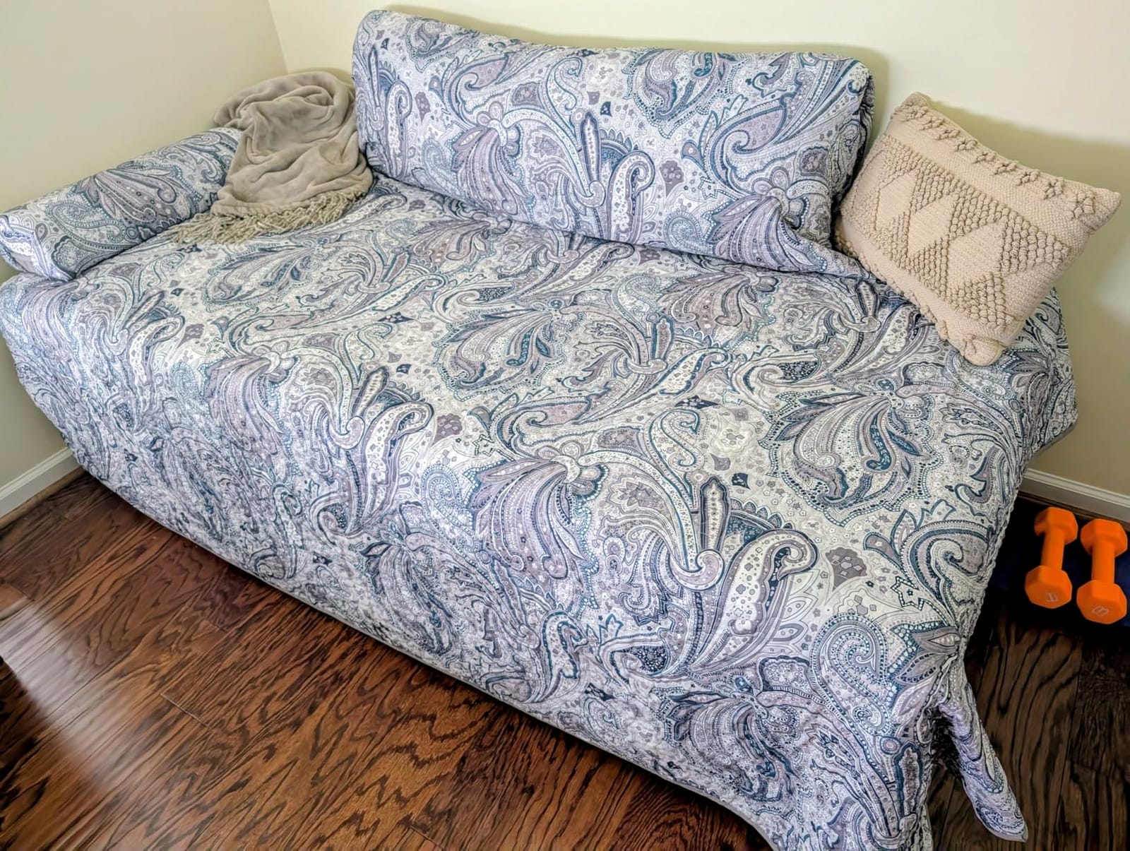 GAESTE Queen 10 Inch Cooling Gel Memory Foam Mattress, Medium Feel customer photo 2