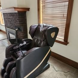 FURNIMAT Massage Chair Full Body Zero Gravity Recliner, New Version 2026 customer photo 2