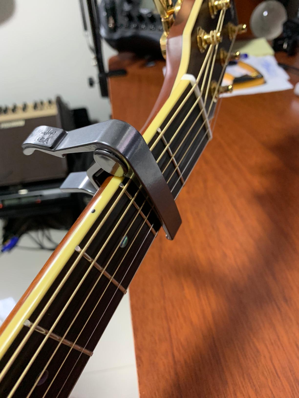 Jim Dunlop Trigger® Capo Acoustic Curved - Black customer photo 2