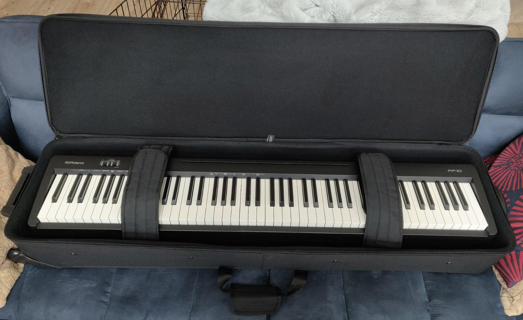 Gator Cases Legacy Hybrid Series Lightweight Rolling Keyboard Case for 88 Note Keyboards and Electric Pianos (GK-88) customer photo 2