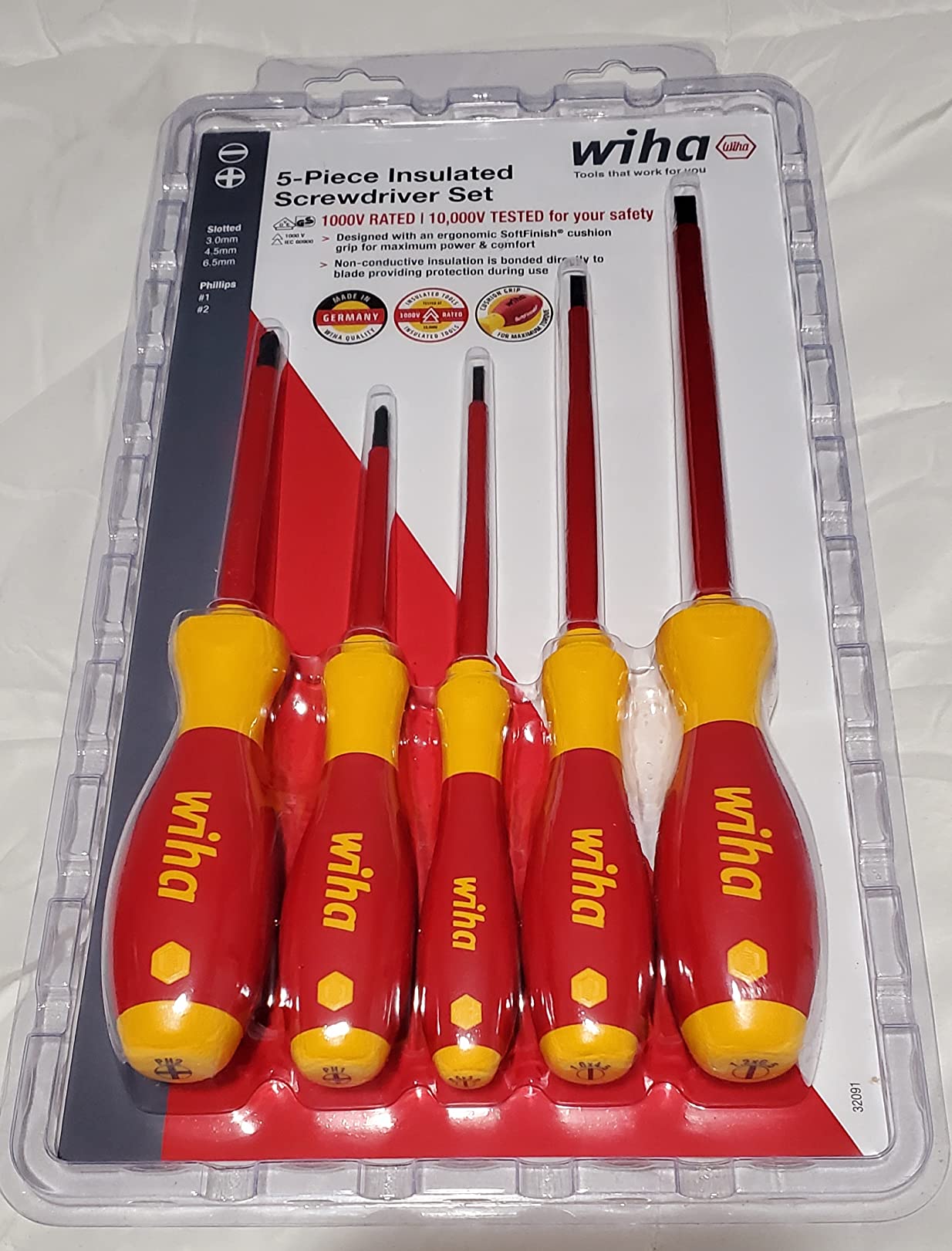 Wiha 32091 Insulated Screwdriver Set, 5-Piece 1000V Electrician Tool Kit customer photo 1