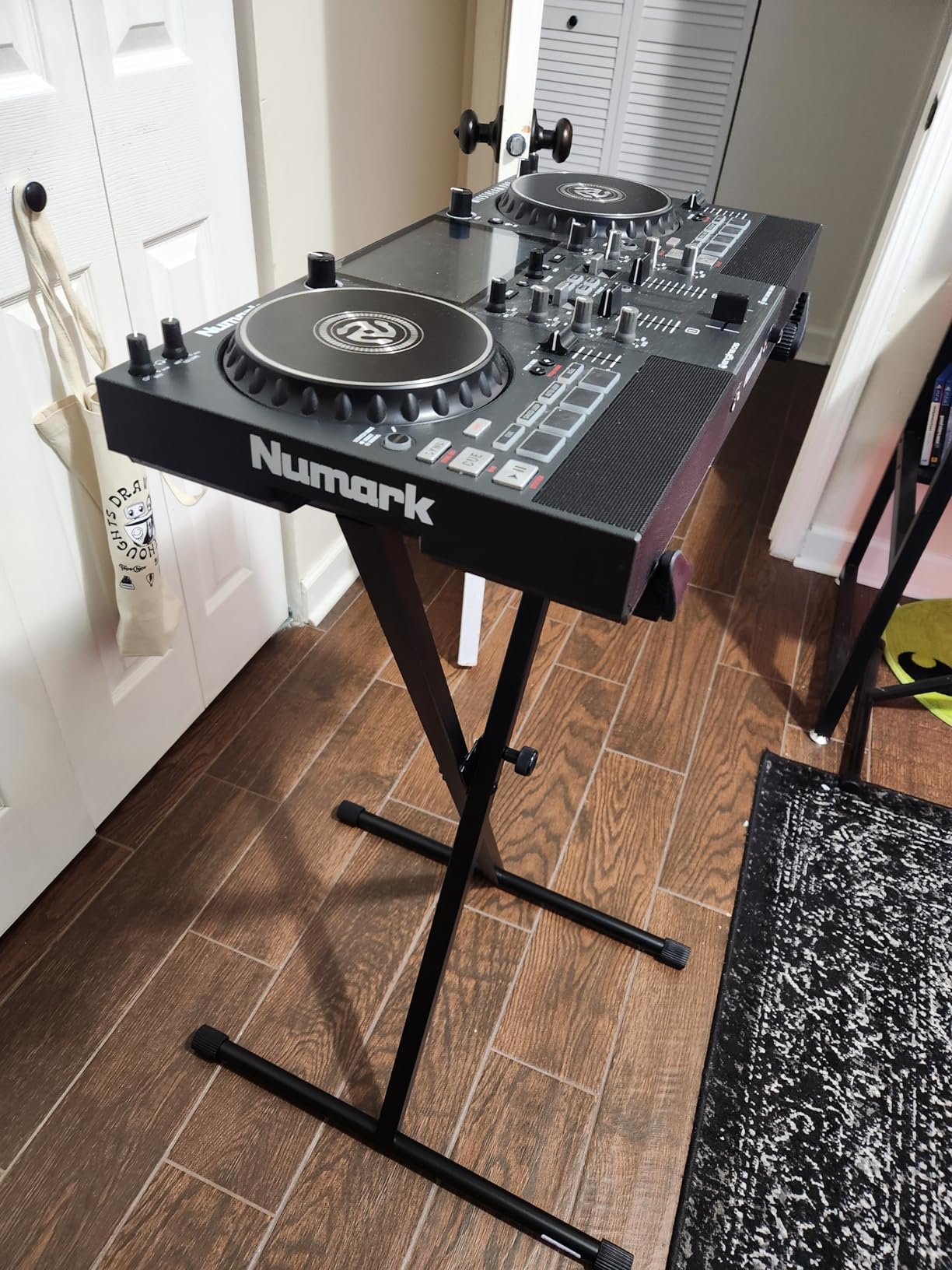 Yamaha OEM PKBS1MM X-style Portable Keyboard Stand customer photo 1