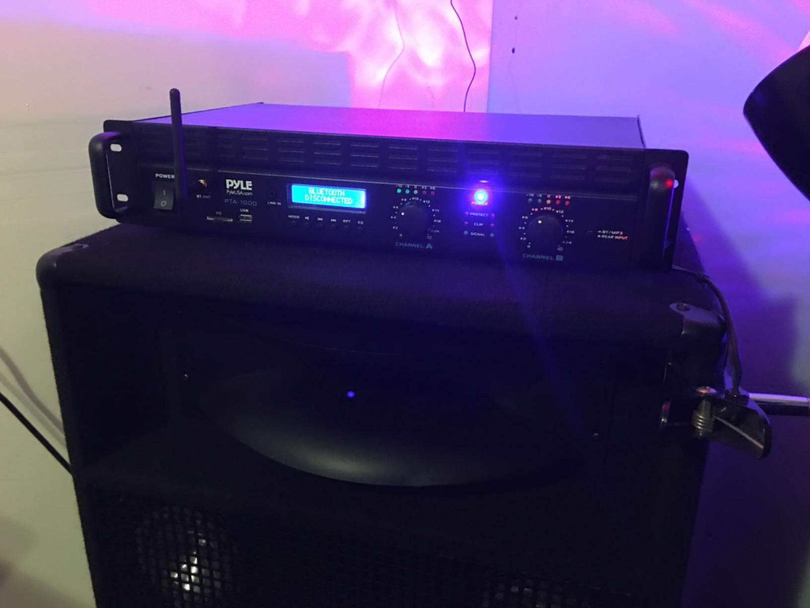 Professional Audio Bluetooth Power Amplifier - 2-Channel Rack Mount Bridgeable, LED Indicators, Shockproof Binding Posts, Cooling Fans 1000 Watt - Pyle PTA1000 customer photo 2