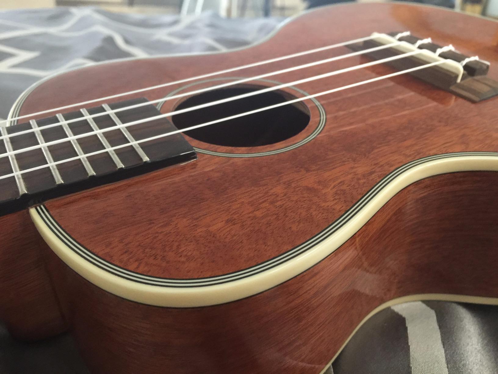 Kala KA-BG Gloss Mahogany Baritone Ukulele - Natural customer photo 1
