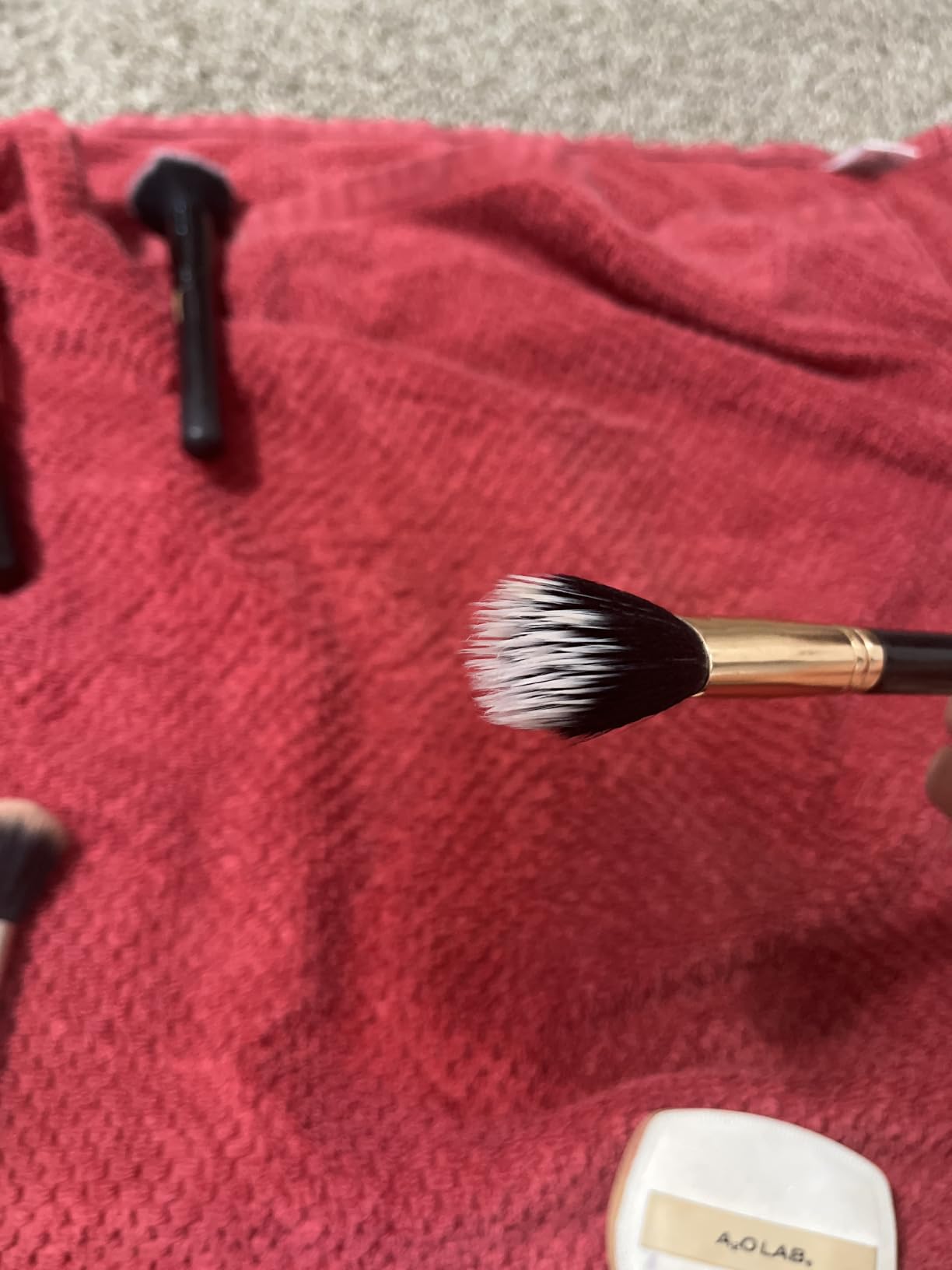 Cinema Secrets Original Blue Vanilla Makeup Brush Cleaner Solution - Professional Cleanser for Makeup Brushes - Quick-Drying, Rinse-Free Formula - Removes Stubborn Waterproof Make Up (8 fl oz) customer photo 2