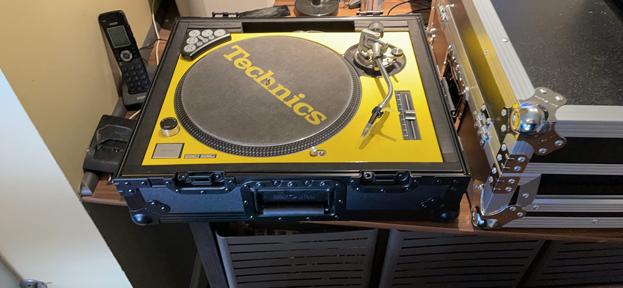 Odyssey FZ1200BL Black Label Turntable Flight Case customer photo 1