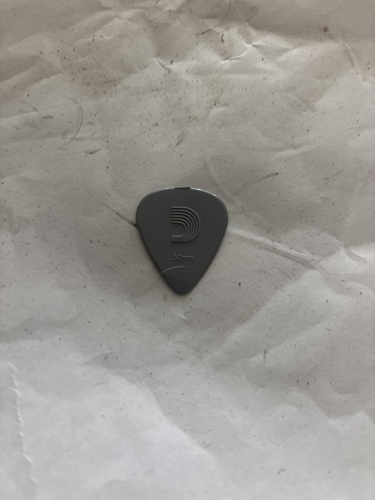 D'Addario Nylflex Guitar Picks - Nylon Guitar Picks with Grip - Great for Vintage Electric Sounds and Acoustic Strumming - 10 pack, Light (.50mm) customer photo 2