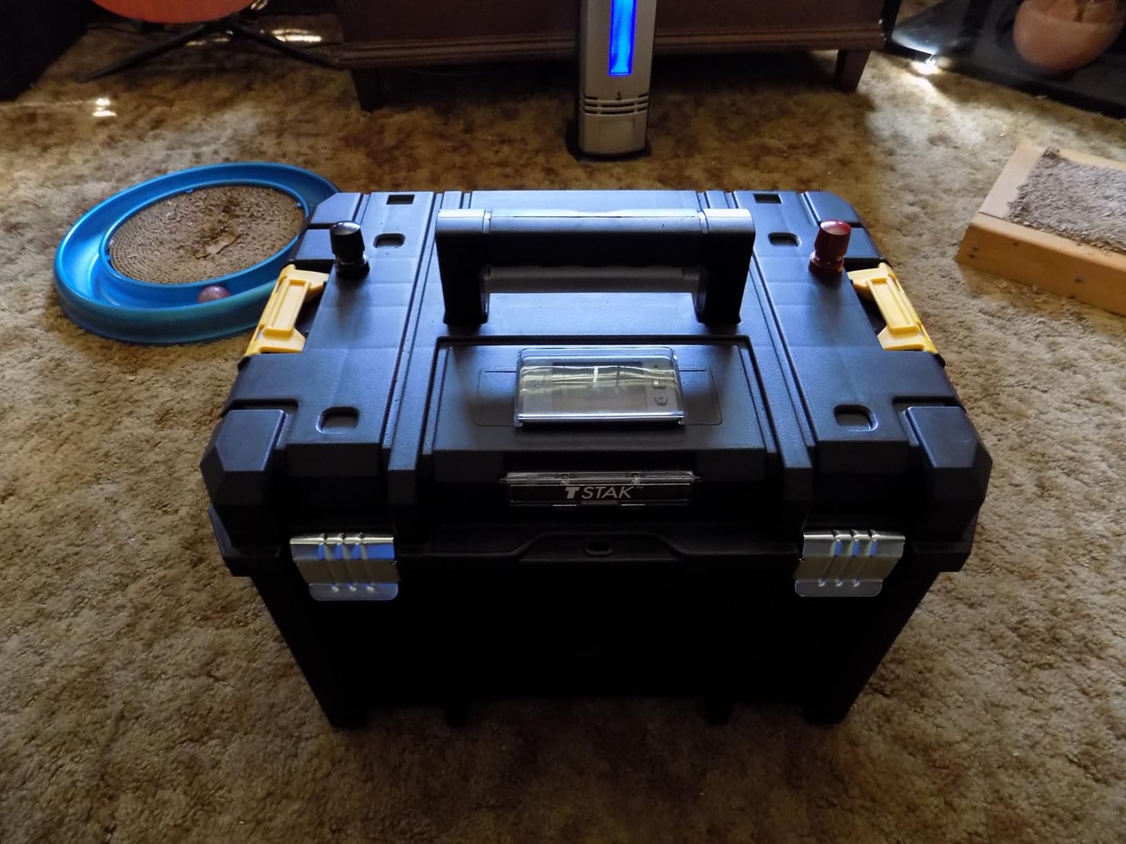 DEWALT TSTAK Tool Box, Extra Large Design, Removable Tray for Easy Access to Tools, Water and Debris Resistant (DWST17806) customer photo 1