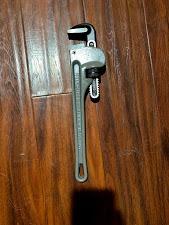 MAXPOWER 14-Inch Pipe Wrench, 2-inch Jaw Capacity customer photo 2