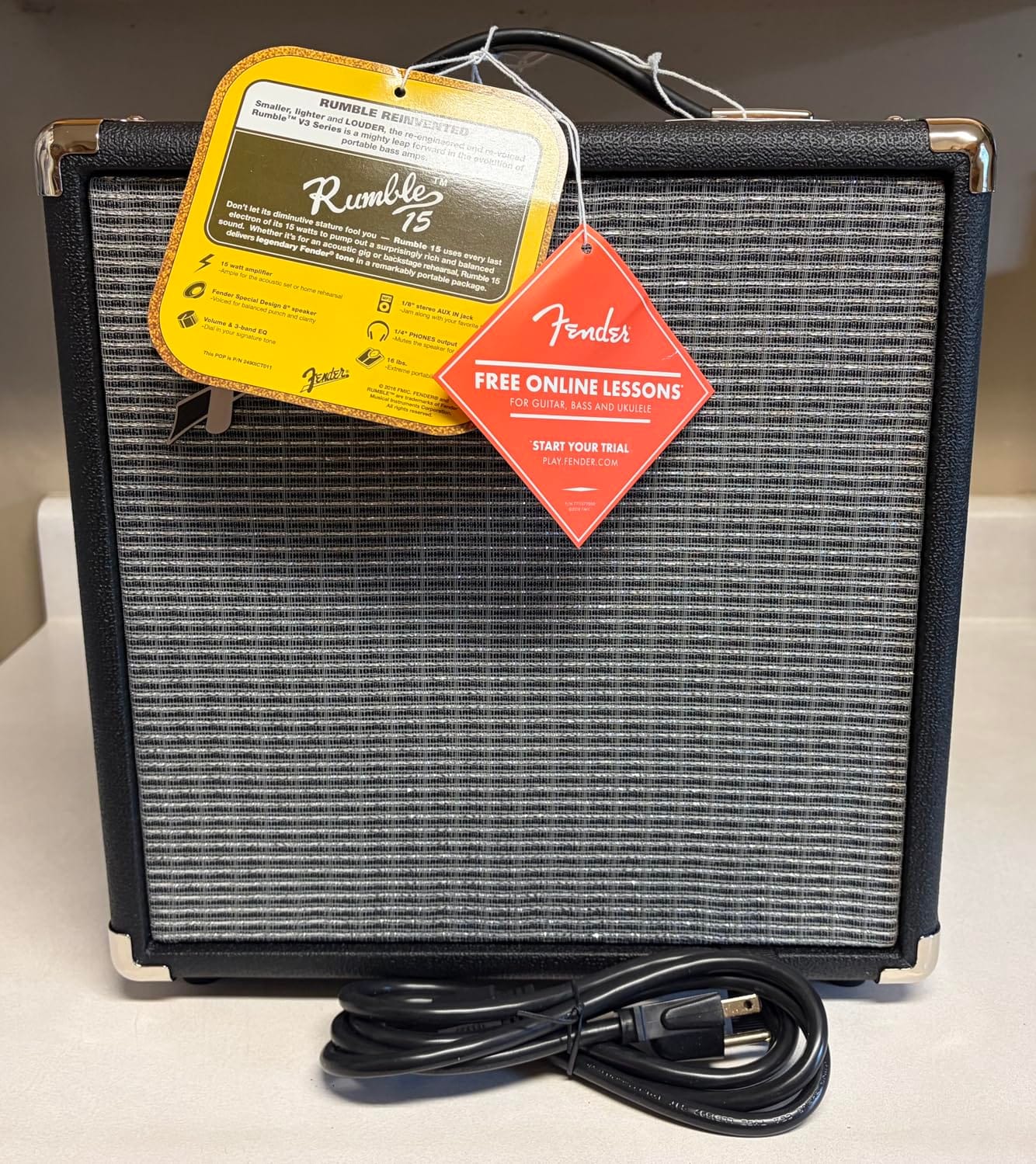 Fender Rumble 15 V3 Bass Guitar Amplifier, 15W Amp, Combo Amp, 2Yr Warranty customer photo 2