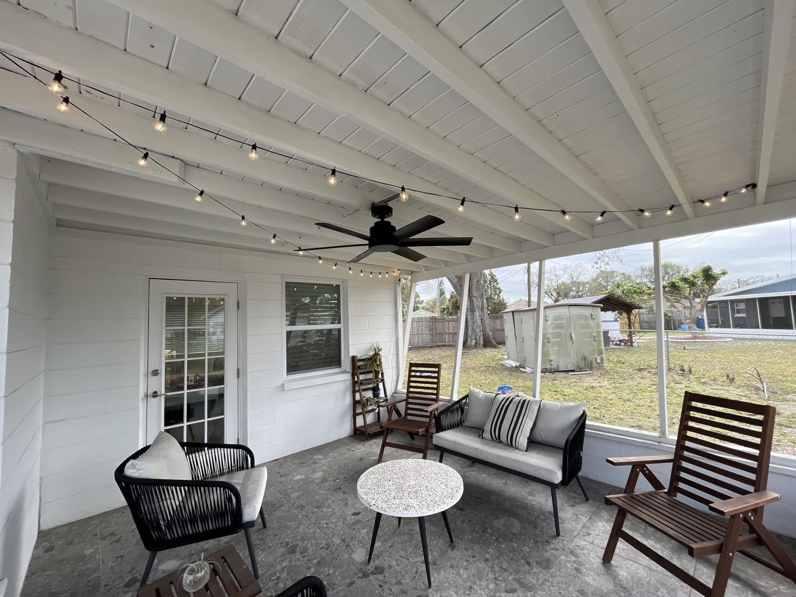 Brightown Outdoor String Lights, 35FT with 30 Bulbs, Waterproof Connectable customer photo 2