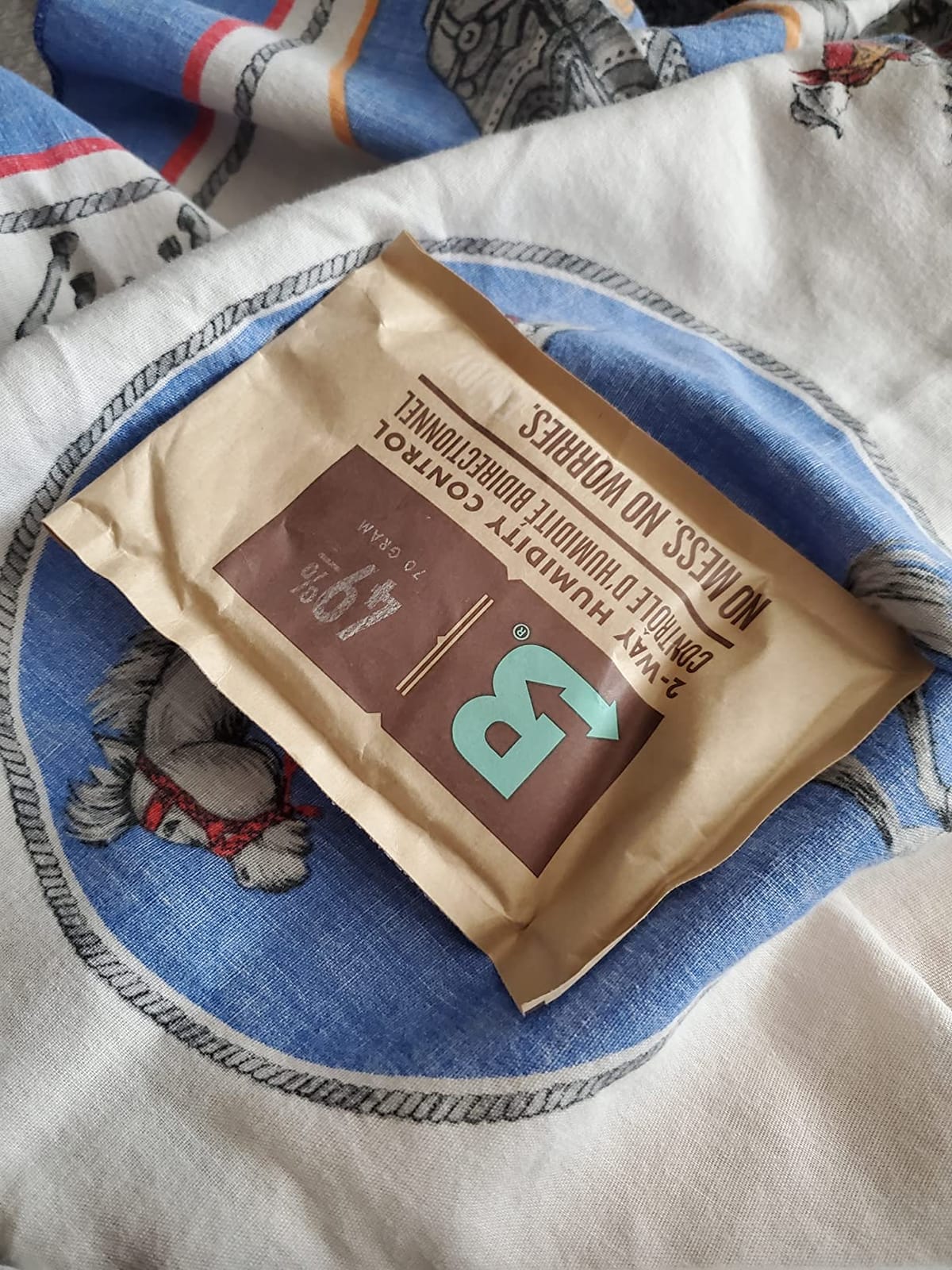 Boveda 49% Guitar Humidifier Refills, 4-Pack - Large Instrument Cases customer photo 2