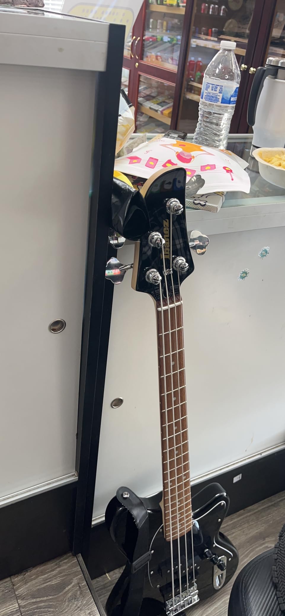 Ibanez Talman TMB30 Bass Guitar - Black customer photo 1