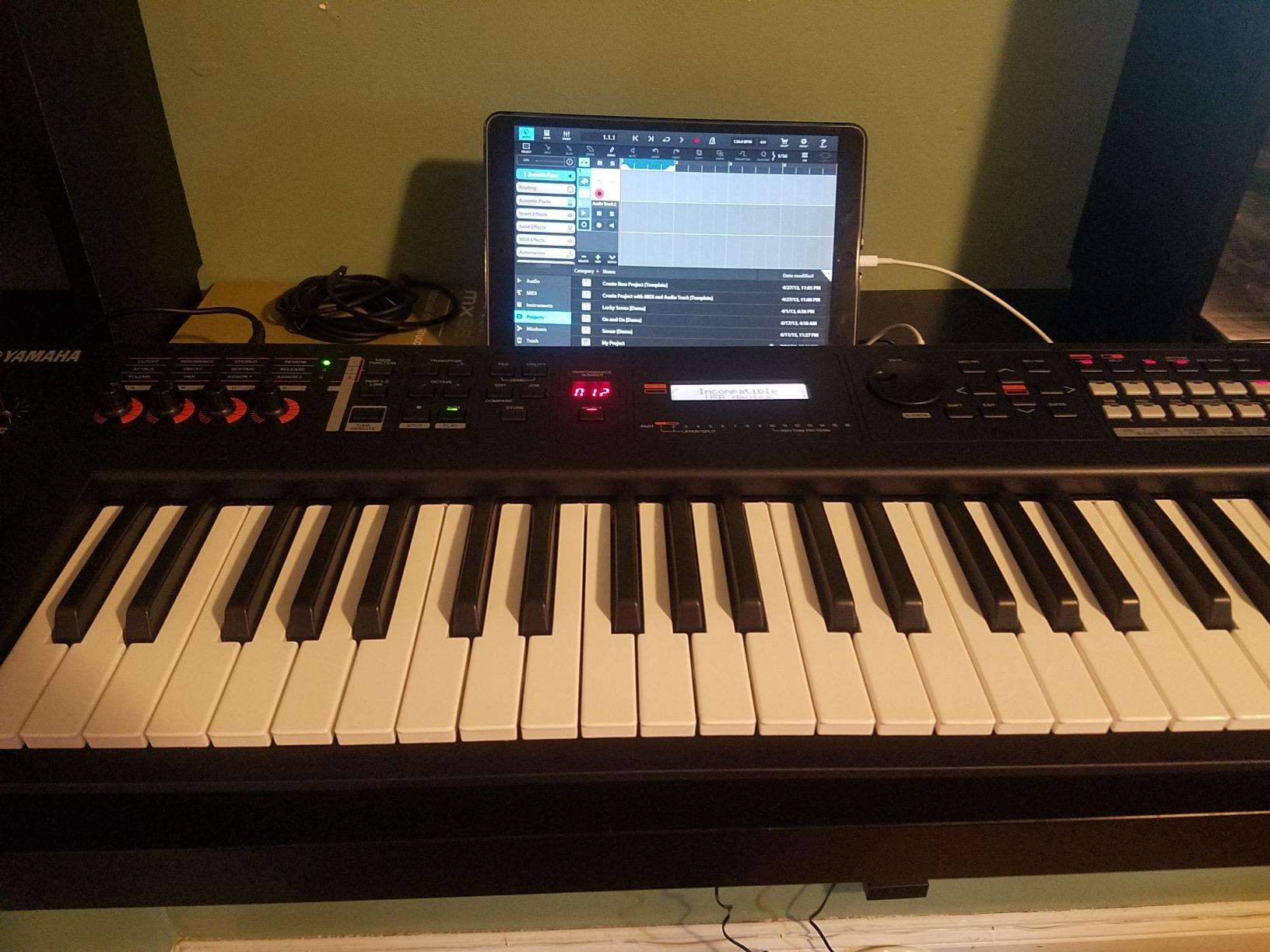 Yamaha MX49BU MX49 Music Production Synthesizer, Blue customer photo 1