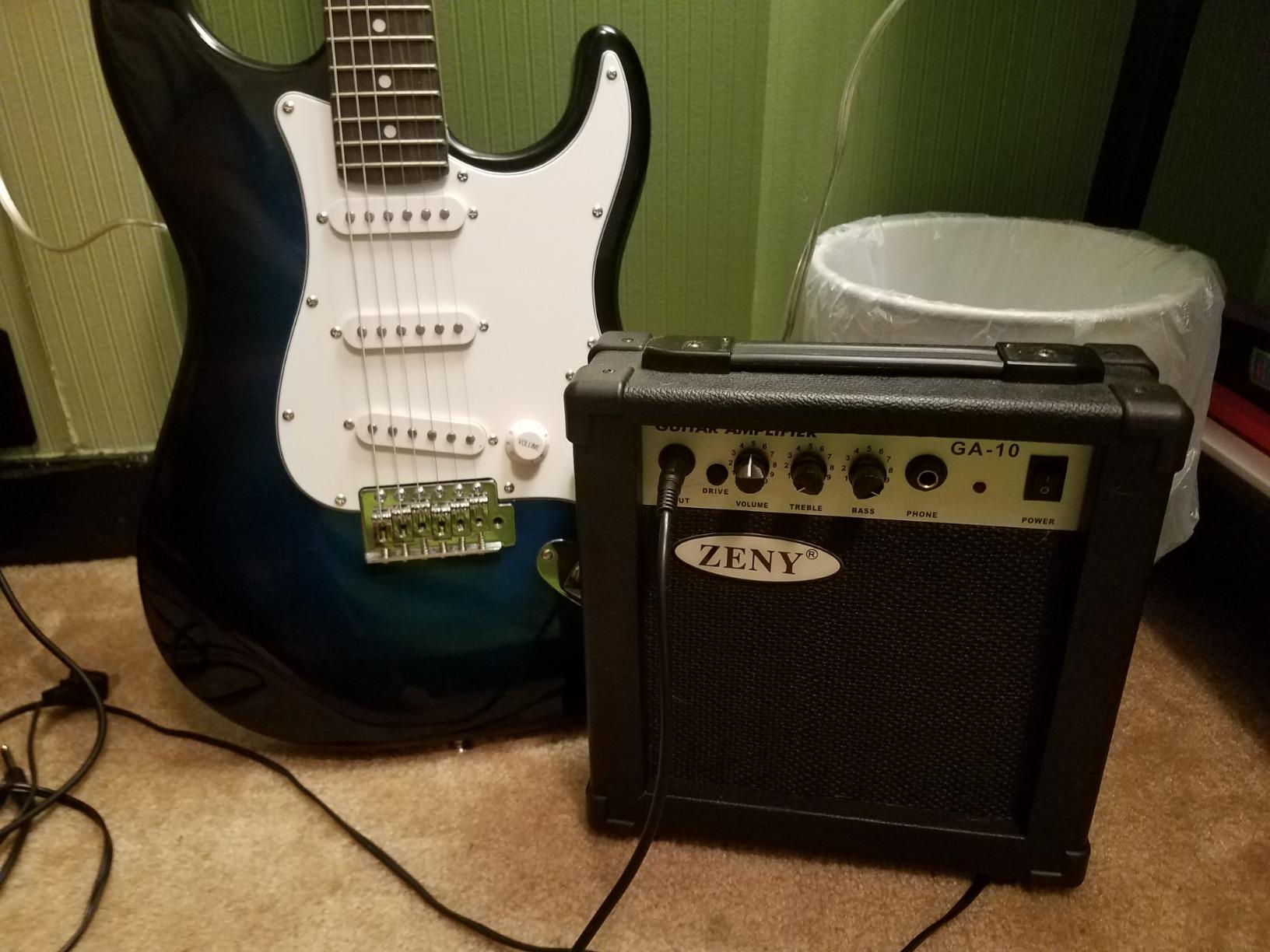 ZENY 39in Full Size Electric Guitar with 10W Amp, Case and Accessories Pack Beginner Starter Package, Black customer photo 1