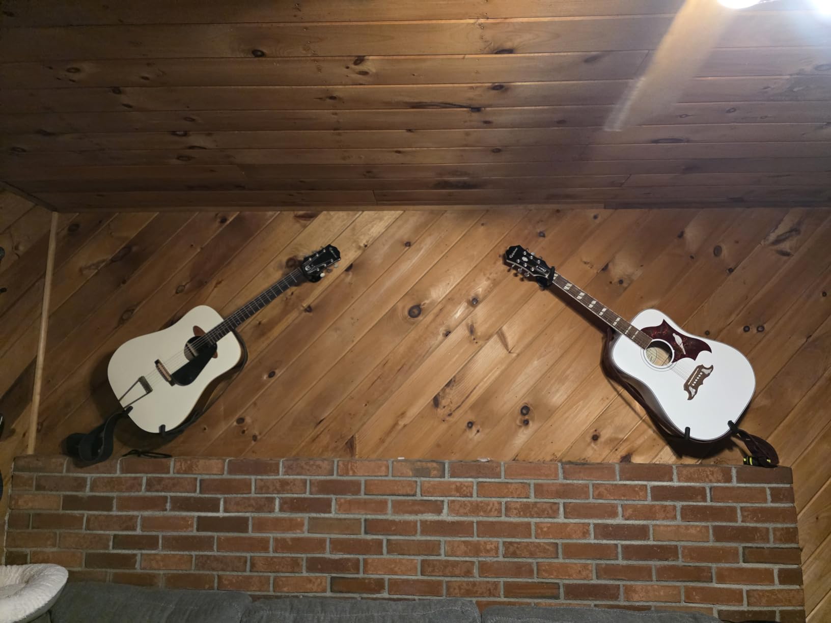 Guitar Wall Mount for Acoustic, Electric and Bass Guitars, Ukulele, Banjo, Mandolin – Horizontal Wall Hanger Holder, Heavy Duty Metal, Easy Installation (1 Pack) customer photo 1