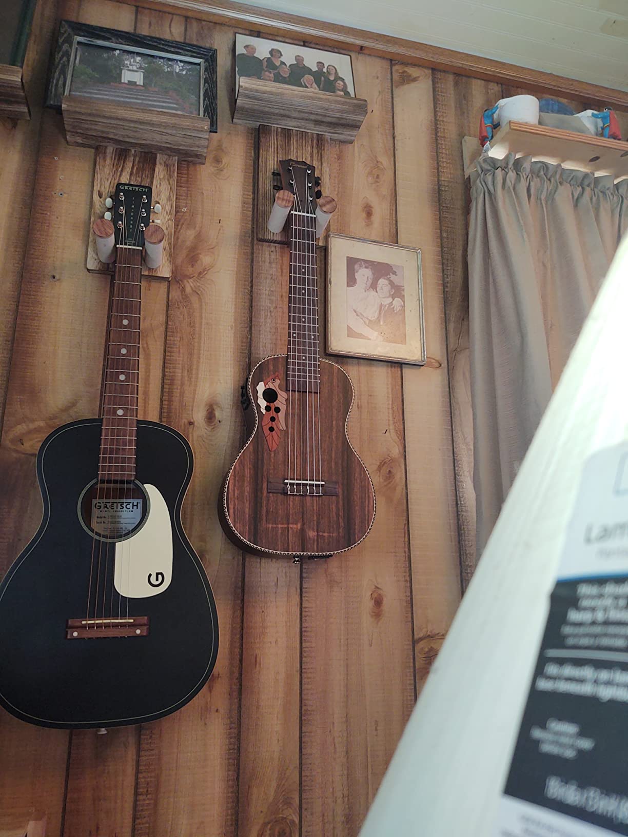 Caramel CB904G 30inch Ebony Wood Baritone Electric Guitalele customer photo 2
