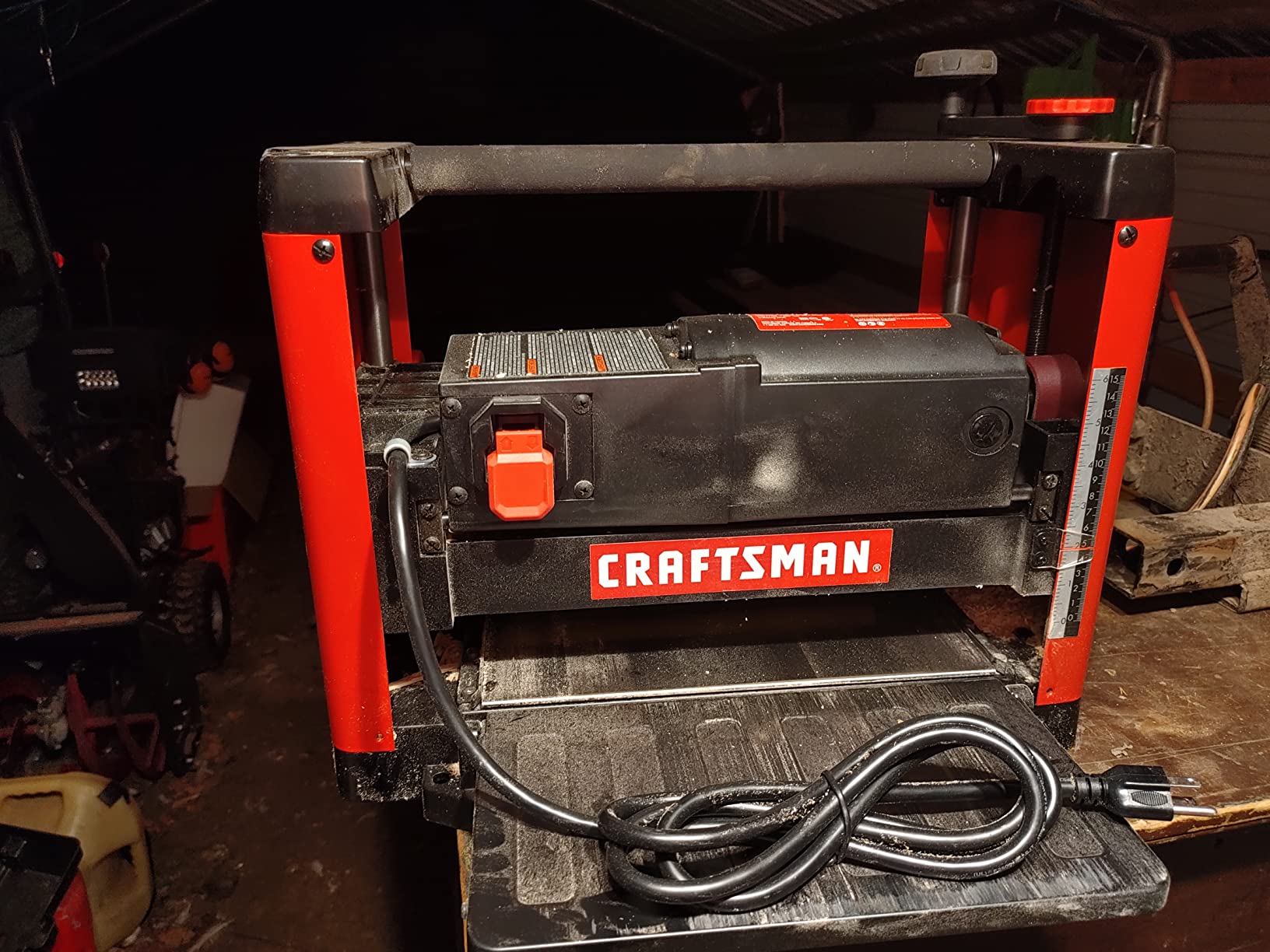 CRAFTSMAN 12.25 In. Benchtop Thickness Planer, 15 Amp, Two Knife (CMEW320) customer photo 2