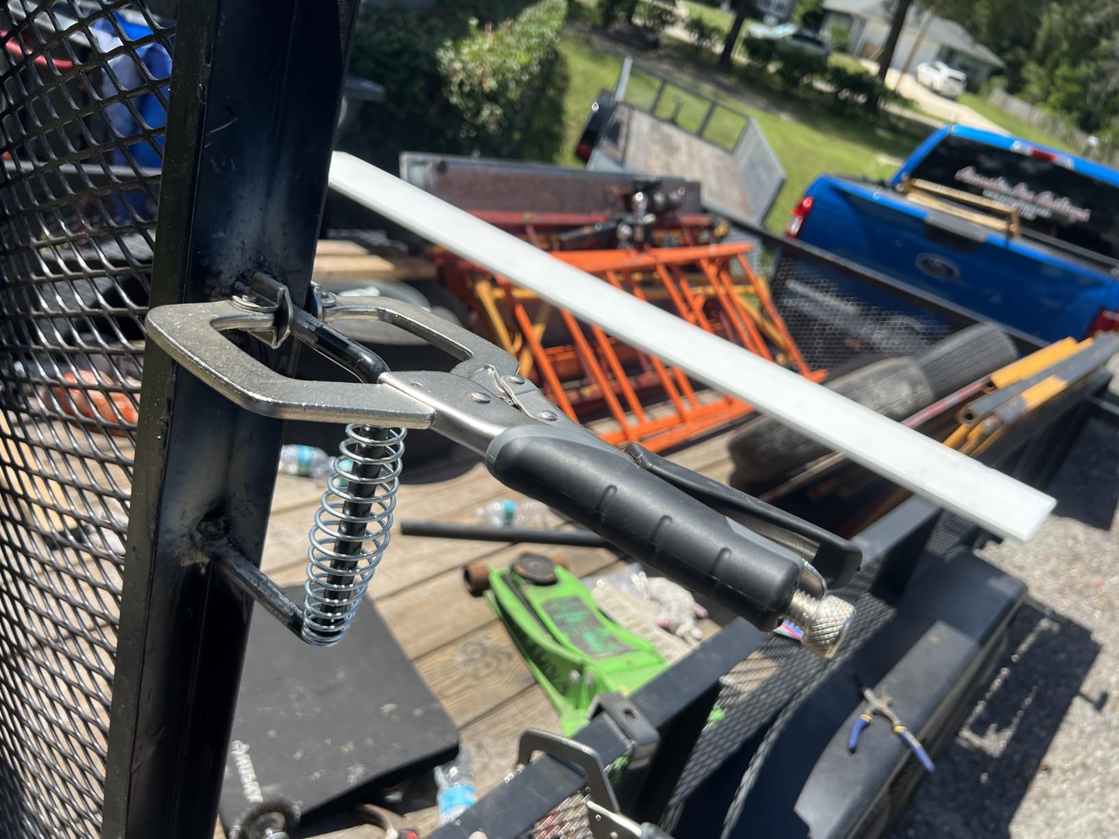 Amazon Basics Adjustable Metal Face Clamps for Woodworking, Welding, or Repairs, 3-inch Jaw Reach, 2-Pack, Black/Silver customer photo 1