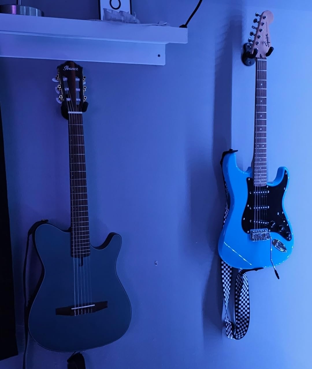 Sound harbor Guitar Wall Mount Hanger Acoustic Electric Bass Guitar Wall Hook Black Metal Holder customer photo 1